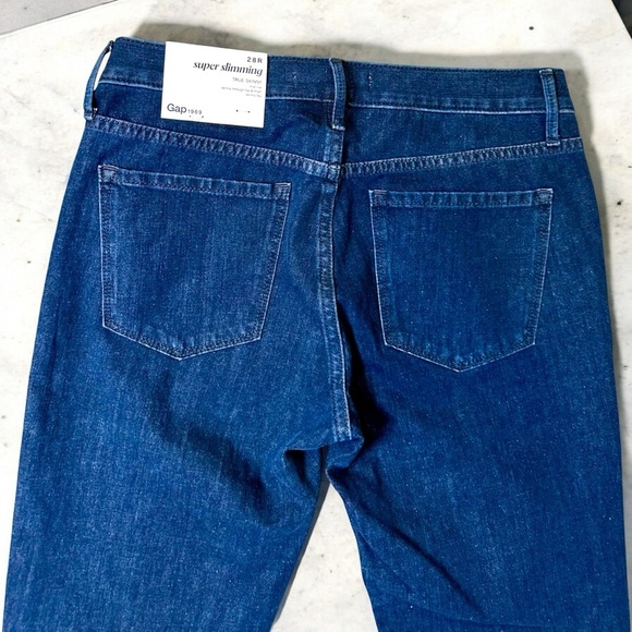 NWT GAP ‘Super Slimming Mid-Rise True Skinny Jeans’ in Dark Wash Blue Size 28R - Picture 10 of 16